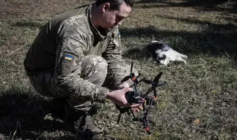 Володимир Зеленски: Скоростта на „Старлинк“ в Украйна не е възстановена
