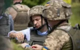 Руснаците атакуваха Суми, има ранени. Зеленски предупреди за повече балистични атаки
