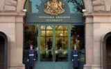 „Тренд“: Илияна Йотова и Кирил Вълчев водят с 45,9% в проучване за президентския вот