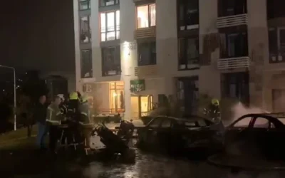 Двама загинаха, а най-малко 7 бяха ранени при руски удар в Киев (Видео)