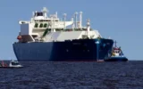 Европа я очаква още година на скъп природен газ