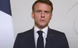 Макрон се среща с ученици и студенти на фона на продължаващите протести във Франция