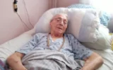 90-годишната д-р Величка Младенова има нужда от помощ, за да продължи да служи на хората
