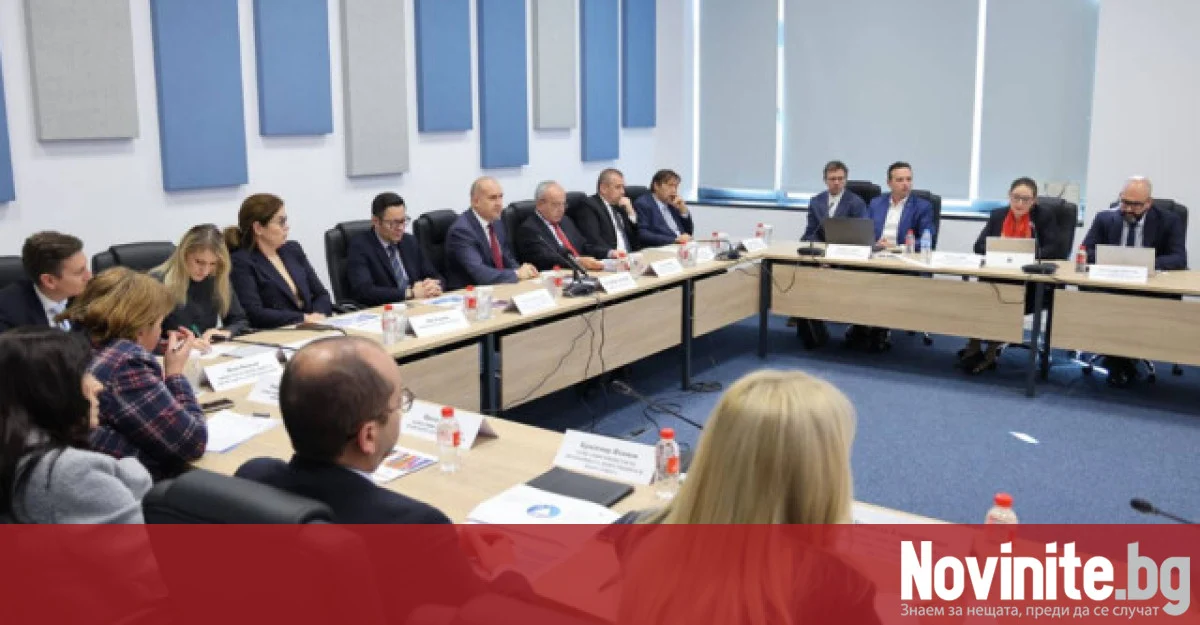 Радев: Свързаността ще бъде във фокуса на първата по рода си Среща на върха, чийто домакин ще е България