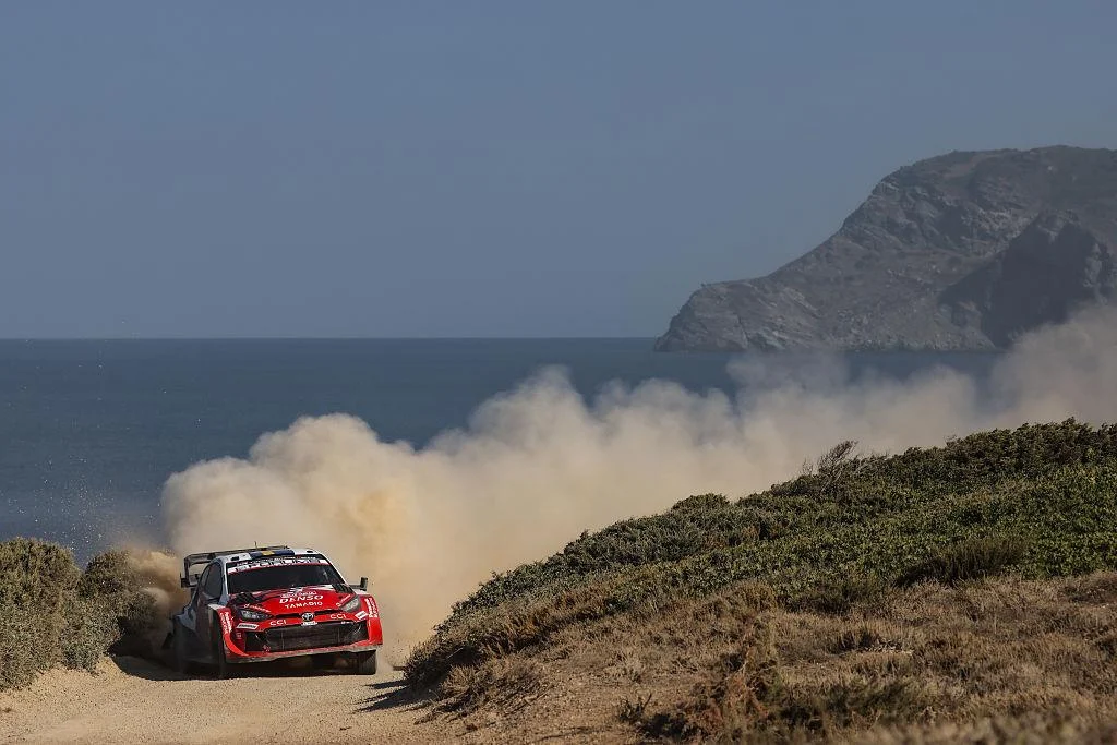 Петер Солберг разкри отвътре драматичните минути за Оливър на финала на WRC