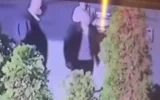 ВИДЕО: Кадри показват влизането на тримата задържани за убийството в дома на Слави Бинев