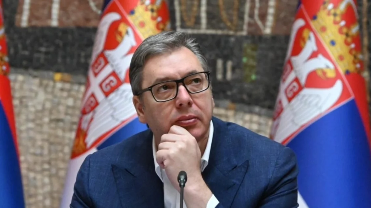 Кои са хората, които искат да свалят Вучич?