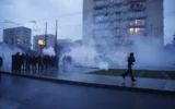 От мирни шествия до сблъсъци: Франция отчете почти 1000 ареста след протестите
