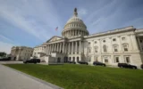 Reuters: САЩ може да възобновят военната помощ за Украйна след изборите за Конгреса
