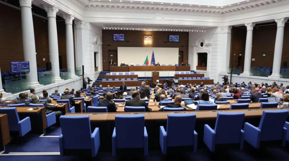 Няма кворум: Парламентът няма да заседава във връзка с помилването на Огнян Атанасов