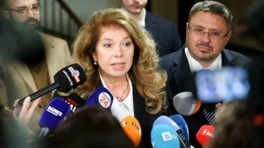 Йотова: Не искам чужди знамена по улиците, ще направим България гарант за сигурността на целия континент
