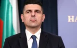 Мирчев: С халюцинациите за сглобки Радев затвърждава мнението, че Йотова не става за президент