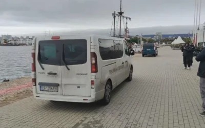Спасителна операция в бурно море: 15 моряци са спасени след новата атака с дронове