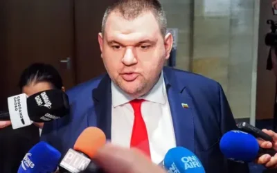 ДПС иска изслушване на трима министри за мантинелите