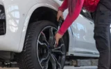 Колко ще ни струва зимата на пътя? Гумите и акумулаторът вдигат сметката