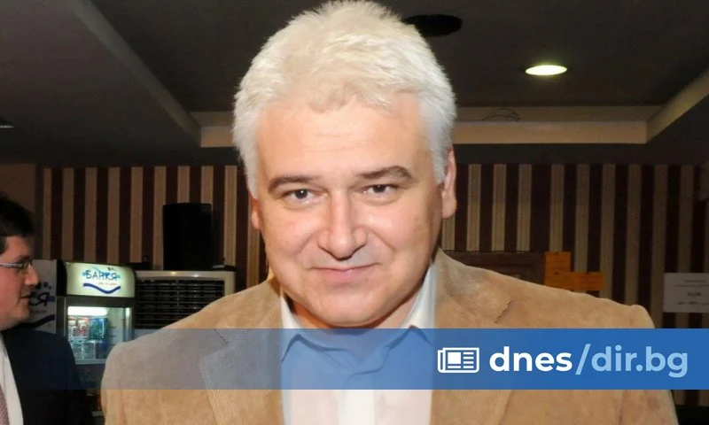 Проф. Пламен Киров: Радев не е нарушил закона – изразил е мнение преди да обявят резултатите от първия тур