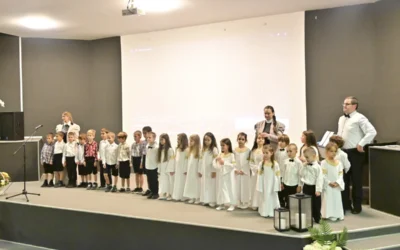 Децата от ДГ „Светлина“ в Стара Загора почетоха народните будители с празничен спектакъл