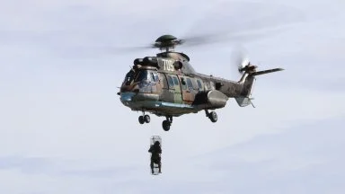 Зрелищни демонстрации за 65 г. авиобаза Крумово (снимки)