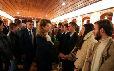 Илияна Йотова: ПП и ДБ искат да върнат времето на сглобката