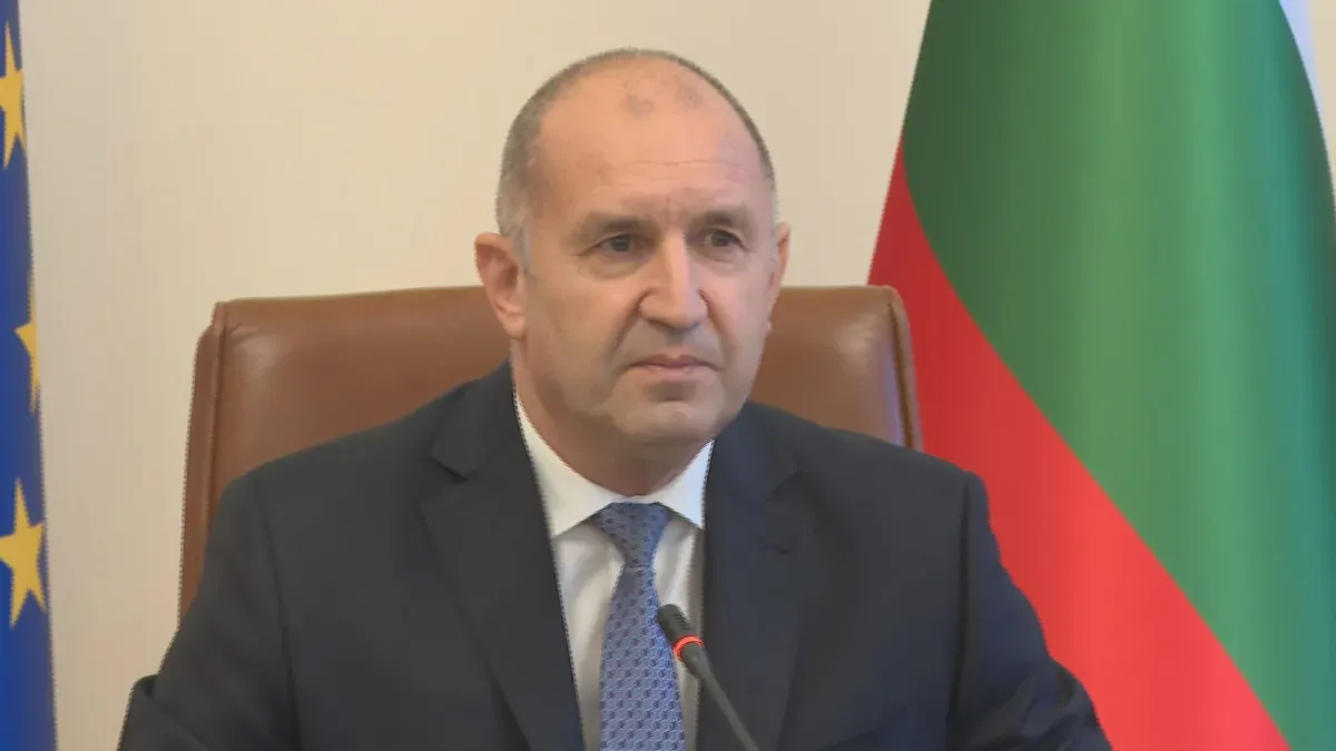 Радев: Цените на тока за бита и парното няма да бъдат повишавани от 1 юли 2027 г.