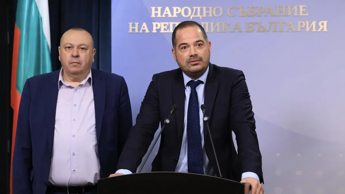 ДПС: Шефът на бургаския затвор предварително е знаел, че кметовете остават в ареста