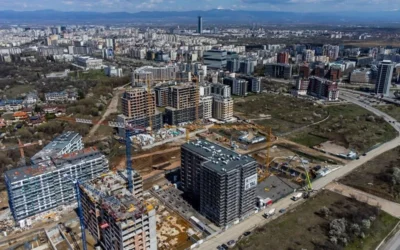 Есенно охлаждане за заемите, но взетите са двойно повече от парите на депозит в банки