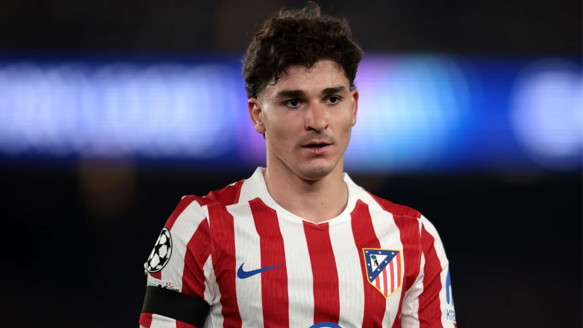 Наказаха Барселона заради Хулиан Алварес