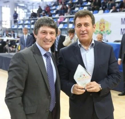 Валентин Йорданов: На българската борба не ѝ остава много до дъното