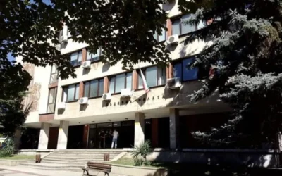 Обвиняемият за нападението над полицаи в Кочериново остава в ареста