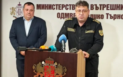 Шофьорите счупили страничните стъкла и спасили 36 пътници, преди рейсът да пламне като факла край Масларево
