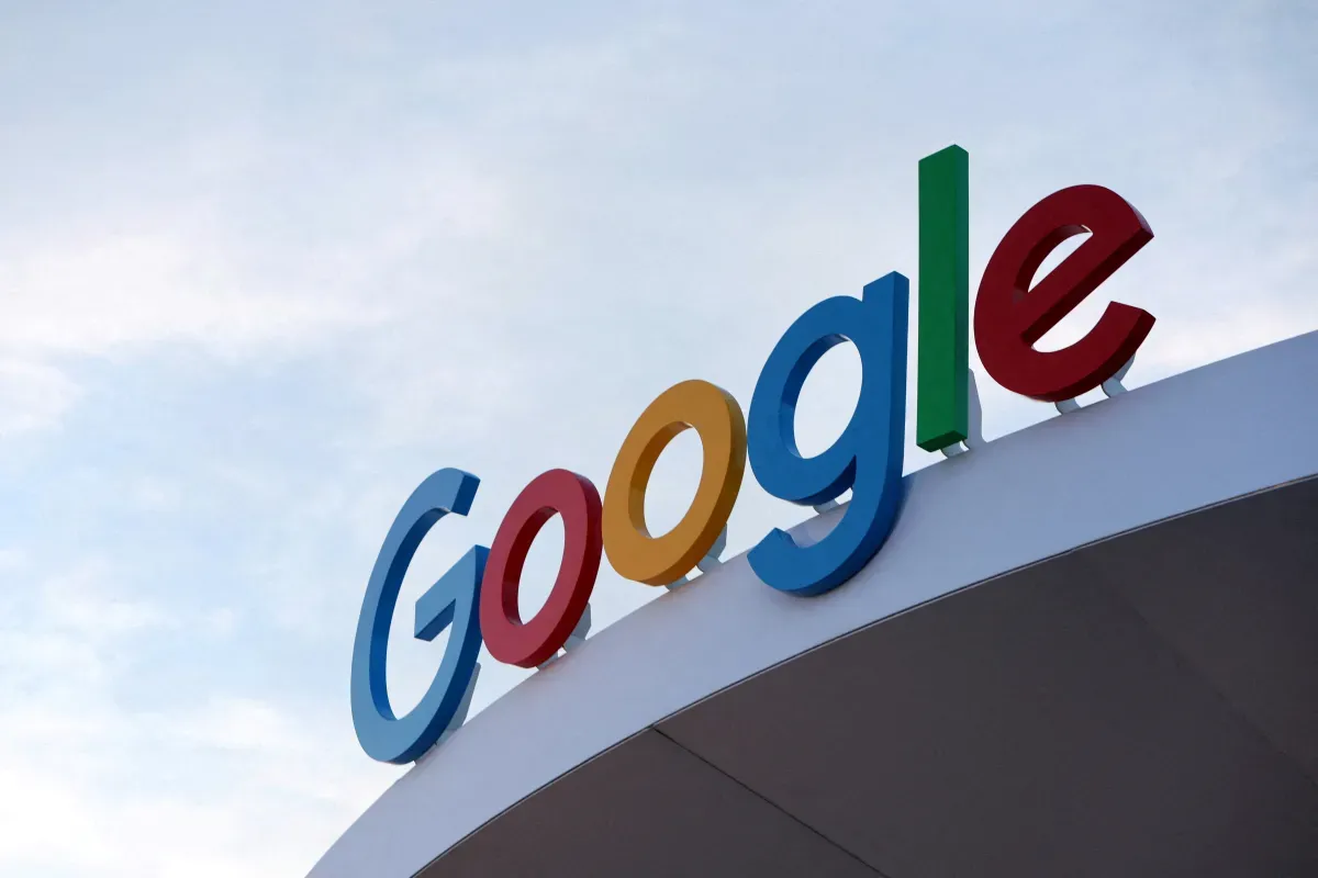 Южна Корея глоби Google и Apple с общо 42,7 млн. евро заради правилата за приложенията