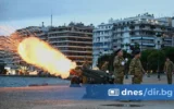 Гърция показа нови системи срещу дронове и ракети на военен парад в Солун (снимки)