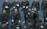Кремъл търси нови начини да набира хора за войната — включително деца от окупираните територии