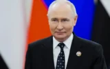 Путин се опитва да ухажва африканските лидери на пищна среща на върха