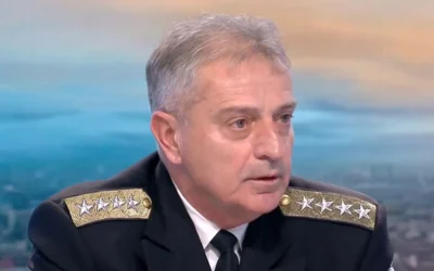 Началникът на отбраната с изненадващо разкритие за кораб край България