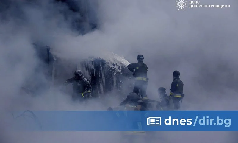 Пожар в бивша база за ядрени бомби вдигна на крак властите в Южна Каролина