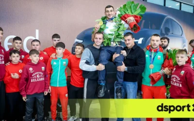Грандиозно посрещане за Новиков и Милов след златото и бронза в Астана