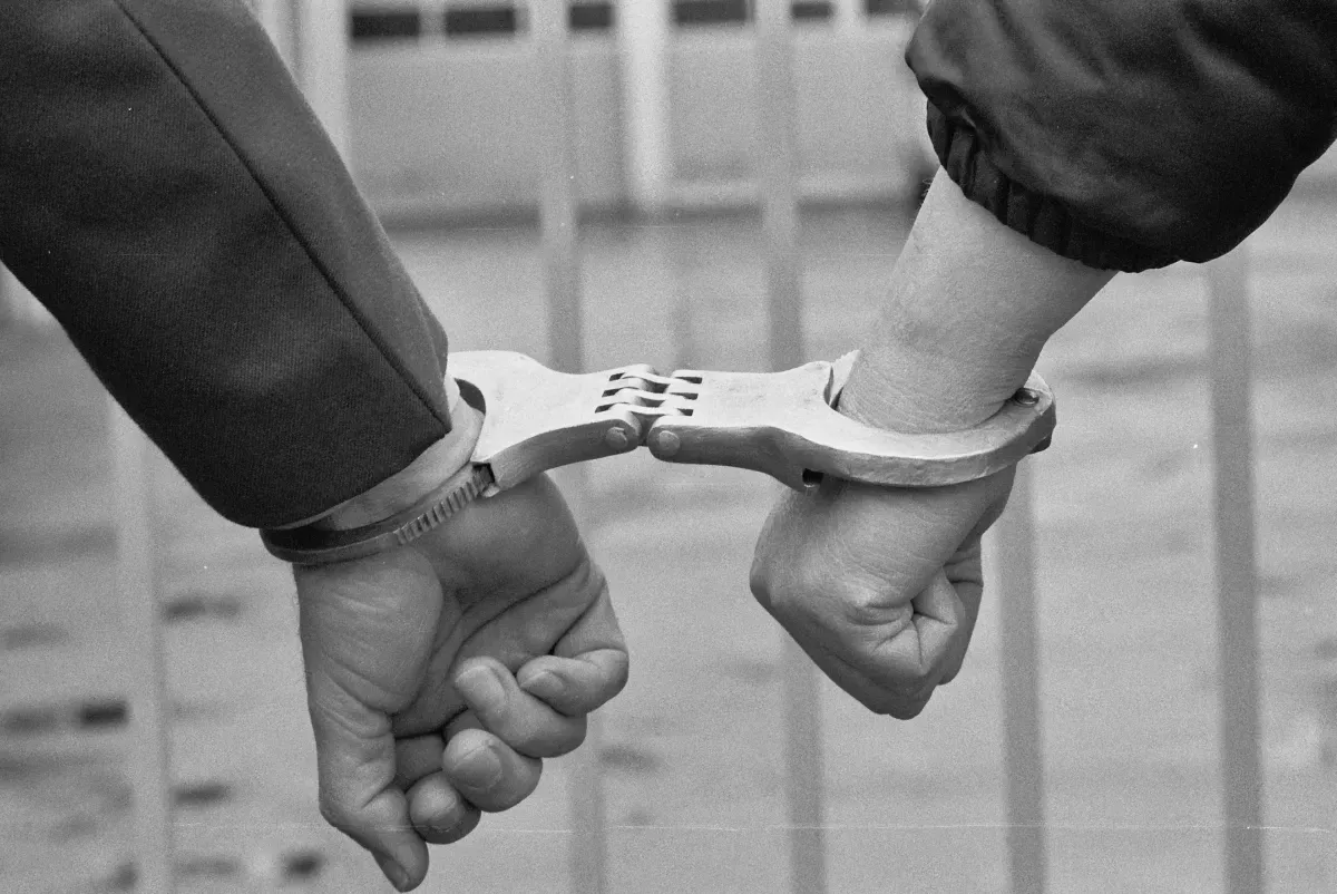 И Литва обвини за палеж на станция на „Старлинк“ турците, опожарили антени на Плана