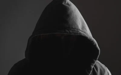 Петима сърби влязоха в списъка на най-издирваните в Европа за обир на бижута за милиони евро