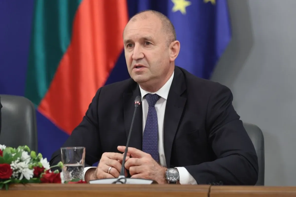 Премиерът цели намаляване на бюджетния дефицит за 2027 г., но при определени условия