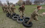„Пушечно месо“ за фронта: как Русия набира войници с хитрини