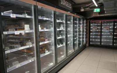 „Трябва да изхвърлим всичко. Огромна загуба на продукти“: Как хакерска атака на хладилници развали тонове храна (ВИДЕО И СНИМКИ)