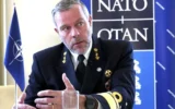 Адмирал Роб Бауер, бивш председател на Военния комитет на НАТО: Ние вече сме във война в определени сфери
