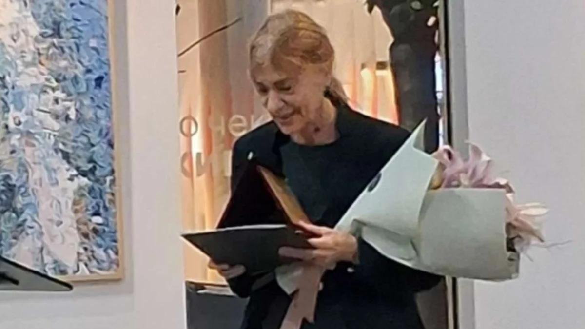 „Можем да бъдем приятели“: Елисавета Шапкарева отговори какво е да си будител в Скопие (СНИМКИ)