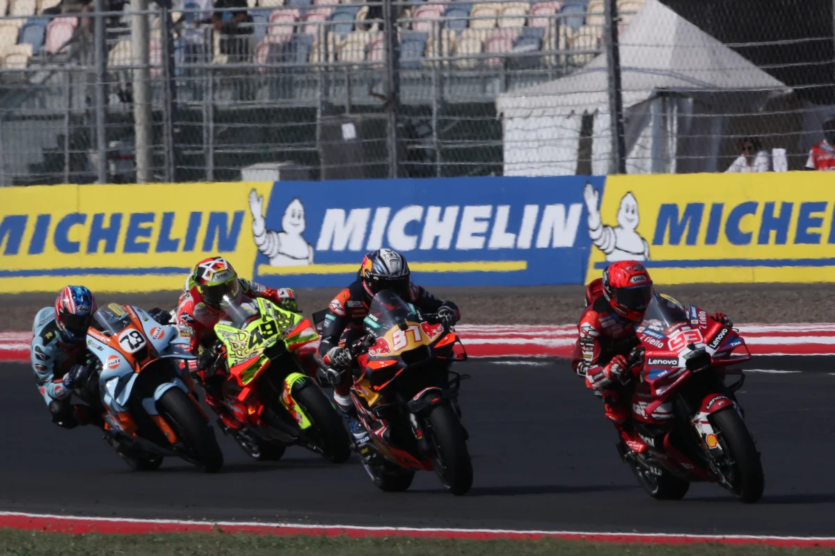 Пилотите от MotoGP се обявиха категорично против новите глоби, които ще им бъдат налагани