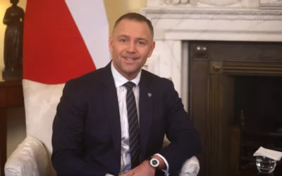 Извънредна ситуация в Полша: Президентът обърна самолета си на път за Сенегал
